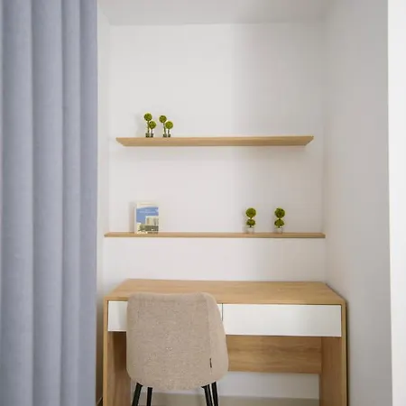 Apartment Dreamy Center 12 Thesbnbgr